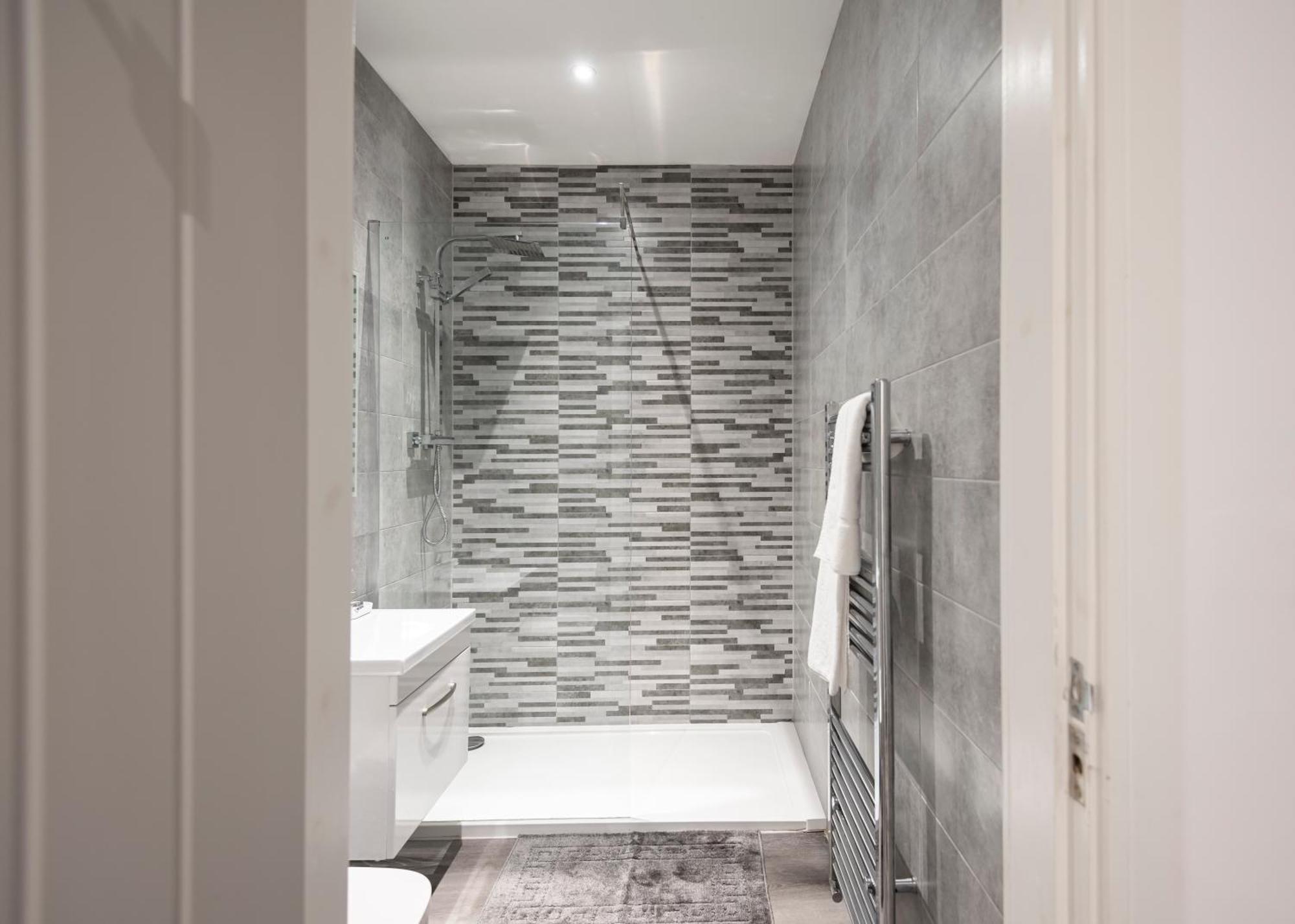 베리 Cozy Vibes Refined 2Br Flat 아파트 외부 사진